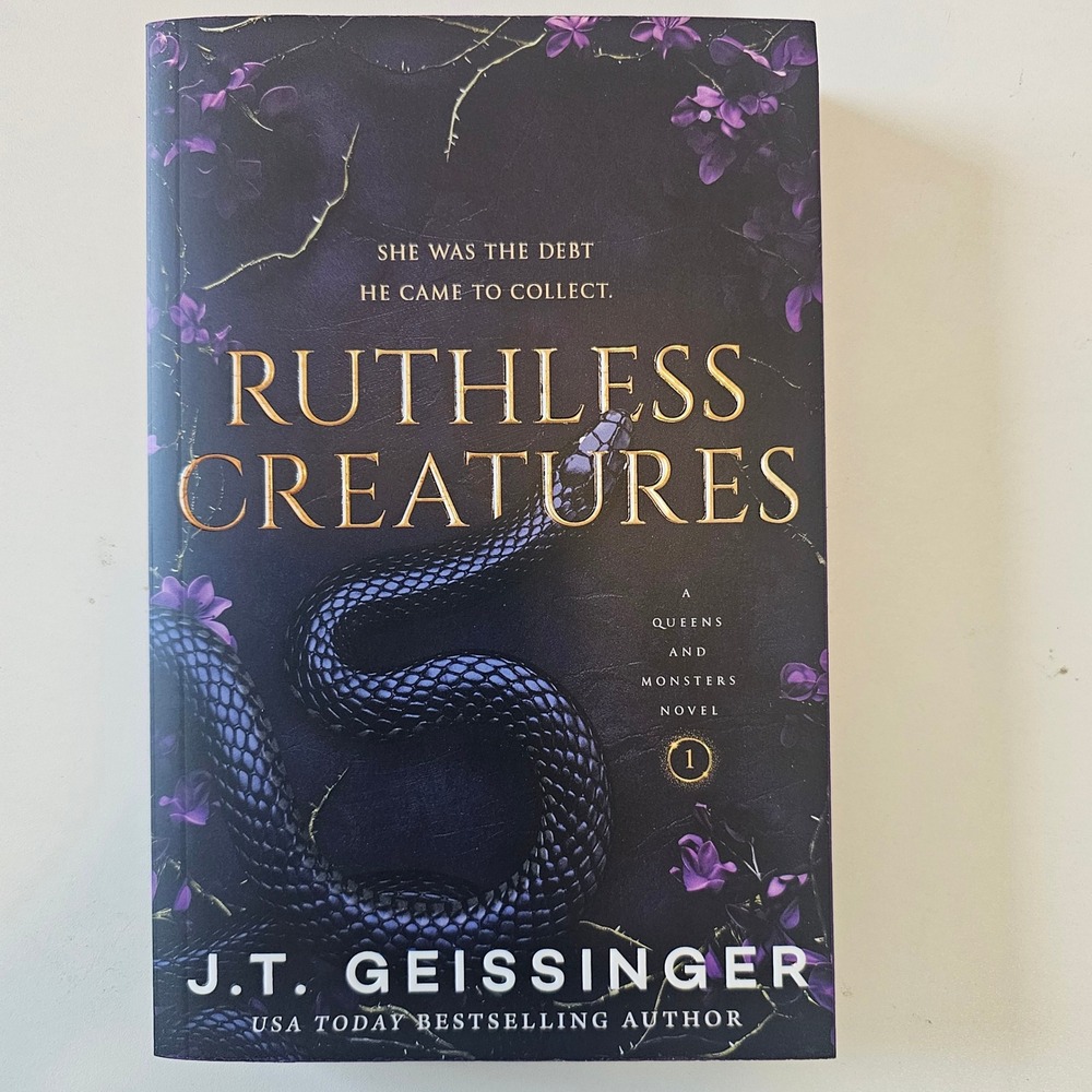 Queens & Monsters  J.T Geissinger complete series lot special edition book 1-4 - Picture 2 of 9
